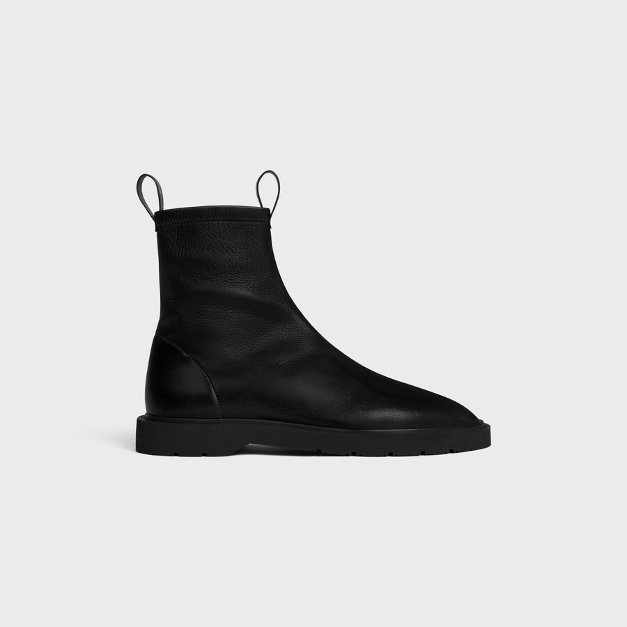 flow zipped boot in stretch lambskin