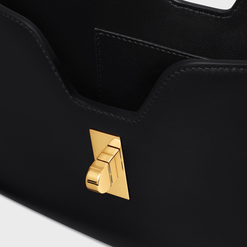 shoulder camille 16 soft in smooth calfskin