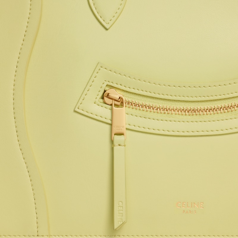 medium pouch in glossy calfskin